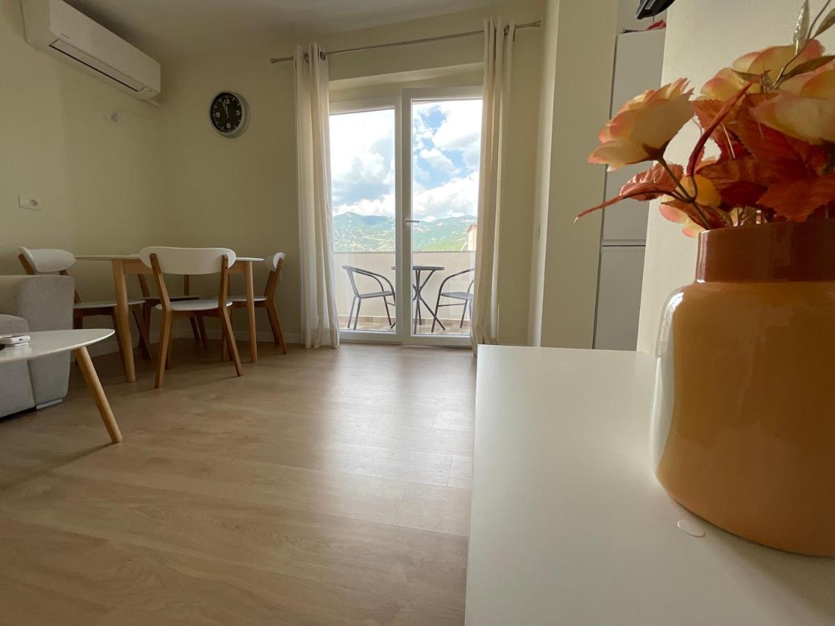 Spring Apartment In Permet Exterior photo